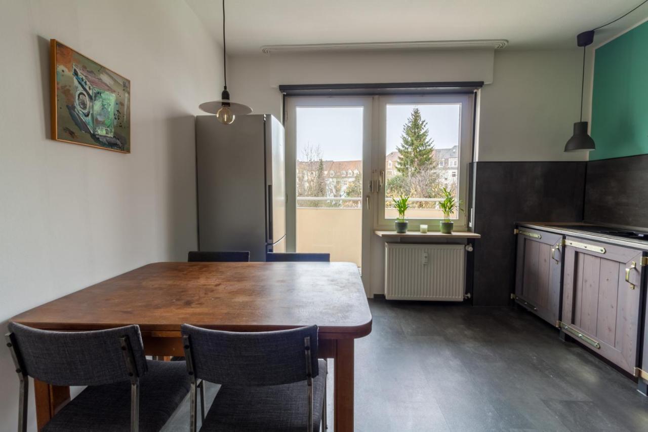 Zentrales 130 Qm Design-appartement Mit Extras Apartment Karlsruhe