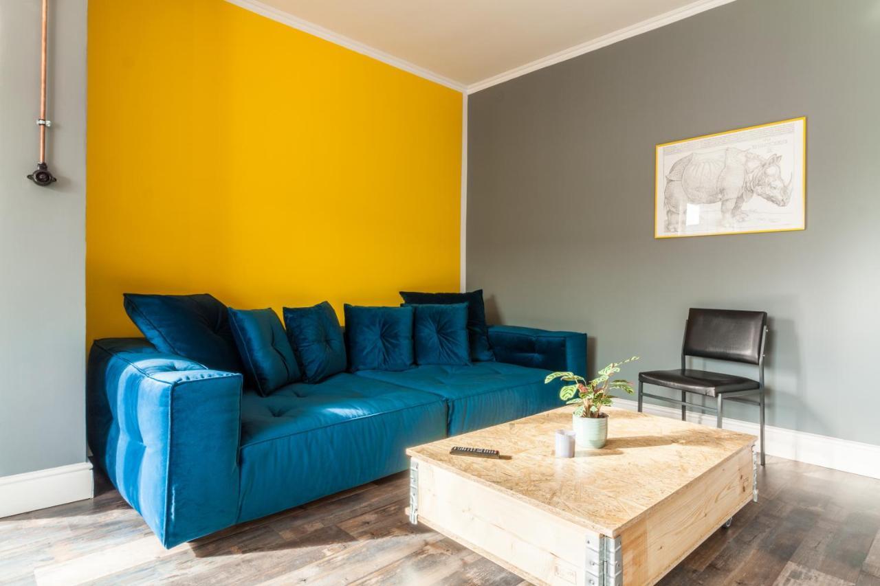 Zentrales 130 Qm Design-appartement Mit Extras Apartment *